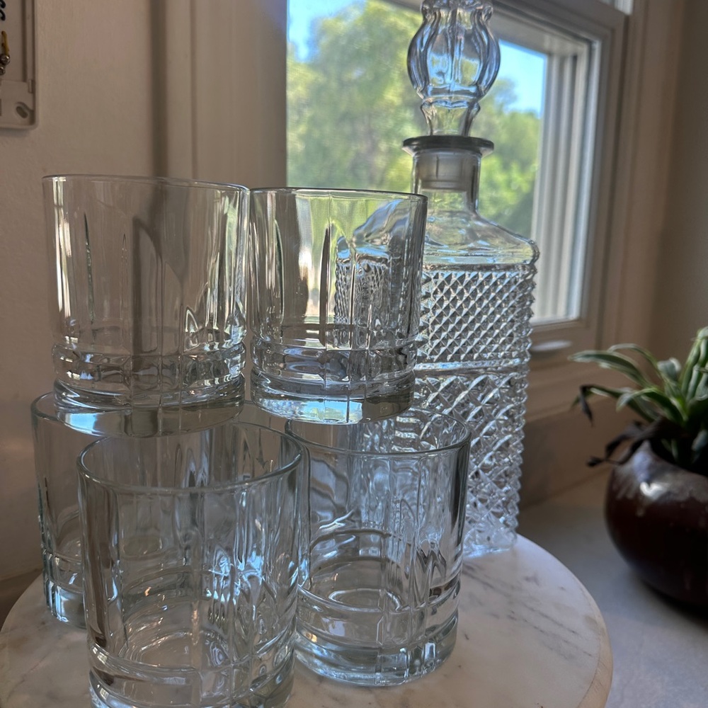 Vintage Glass Decanter and Tumbler Set with tray. Ralph Lauren style - Picture 5 of 11